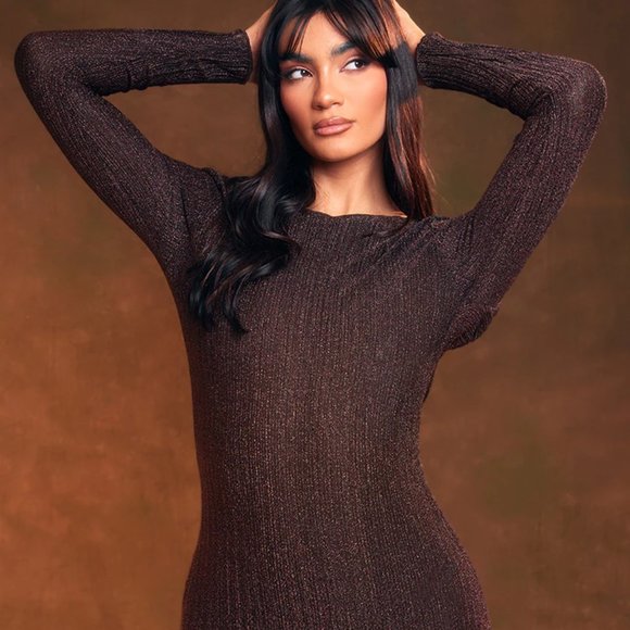 Pretty Little Thing - Chocolate Glitter Plisse Dress - Size 12 - Picture 4 of 5